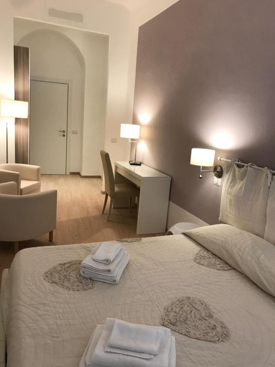 Sallustio Rooms - Rooms Only Siena Zewnętrze zdjęcie