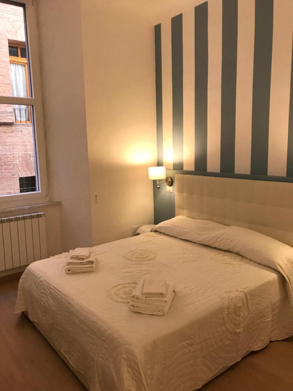 Sallustio Rooms - Rooms Only Siena Zewnętrze zdjęcie